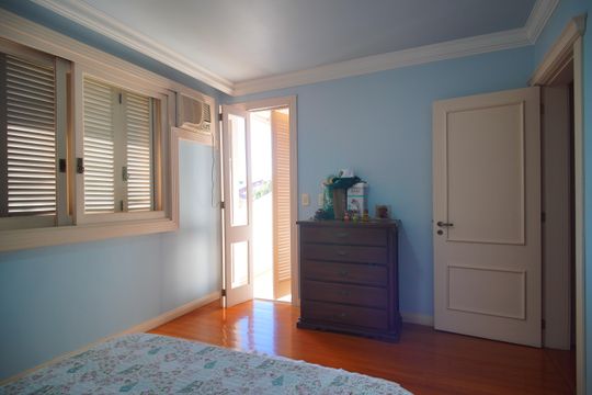Quarto 2 de casa para alugar com 4 quartos, 267m² em Cristo Rei, São Leopoldo