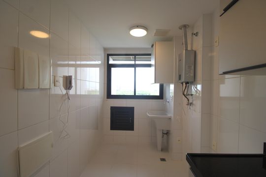 Área de serviço  de apartamento à venda com 3 quartos, 118m² em Barra da Tijuca, Rio de Janeiro