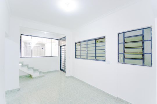 Casa para alugar com 2 quartos, 80m² em Vila Capitao Rabelo, Guarulhos