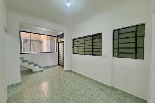 Sala de casa para alugar com 2 quartos, 80m² em Vila Capitao Rabelo, Guarulhos
