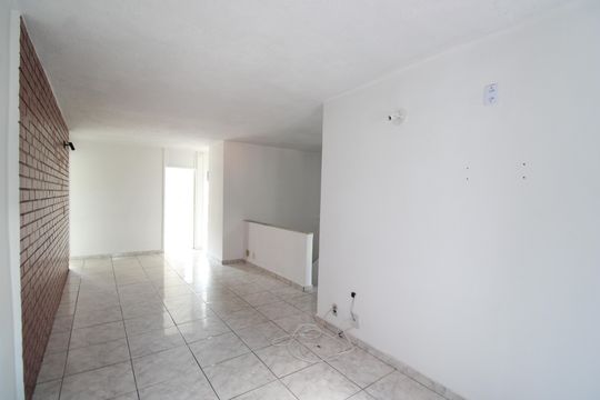 Sala de apartamento à venda com 3 quartos, 68m² em Tanque, Rio de Janeiro
