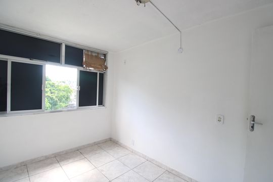 Quarto 2 de apartamento à venda com 3 quartos, 68m² em Tanque, Rio de Janeiro