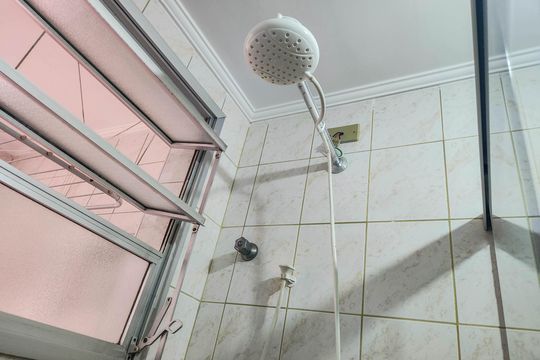 Banheiro Social de apartamento para alugar com 2 quartos, 93m² em Centro, Jacareí