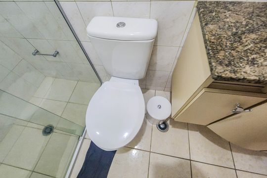 Banheiro Social de apartamento para alugar com 2 quartos, 93m² em Centro, Jacareí