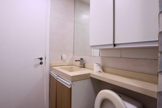 Banheiro de apartamento à venda com 2 quartos, 46m² em Belenzinho, São Paulo
