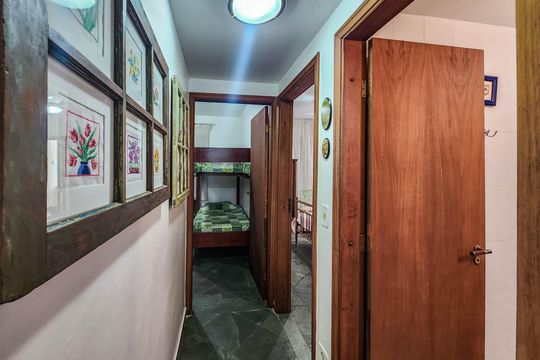 Corredor de apartamento para alugar com 2 quartos, 86m² em Centro, Jacareí