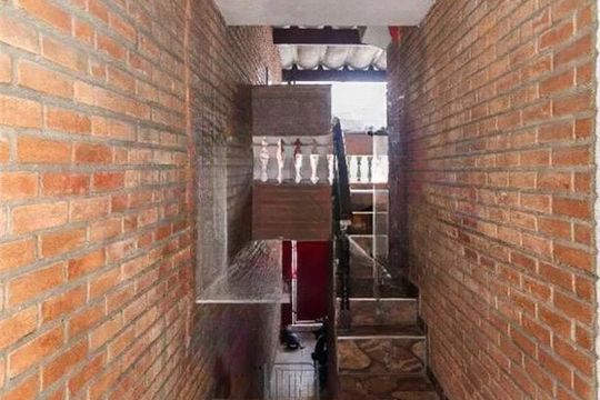 Casa à venda com 4 quartos, 145m² em Vila Chuca, São Paulo