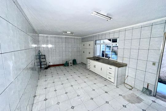 Casa para alugar com 4 quartos, 300m² em Lauzane Paulista, São Paulo