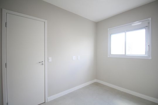 Quarto  de apartamento à venda com 1 quarto, 27m² em Vila Andrade, São Paulo