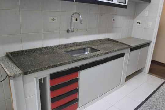 Cozinha de apartamento à venda com 3 quartos, 86m² em Gopouva, Guarulhos