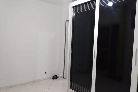 Quarto de apartamento à venda com 2 quartos, 48m² em Olaria, Rio de Janeiro