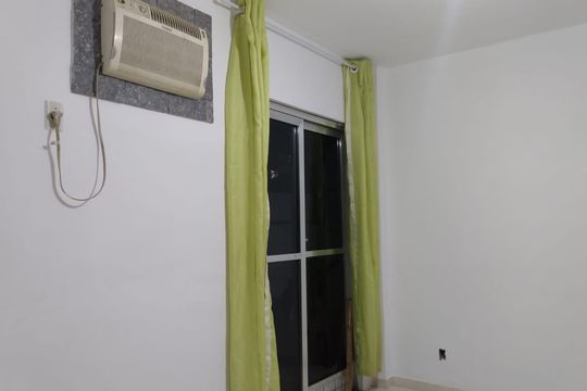 Quarto de apartamento à venda com 2 quartos, 48m² em Olaria, Rio de Janeiro
