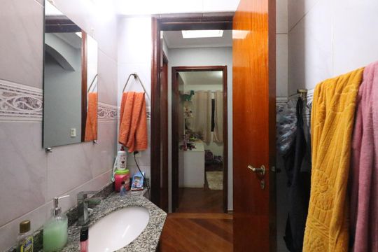 Banheiro de apartamento à venda com 3 quartos, 178m² em Fundação, São Caetano do Sul