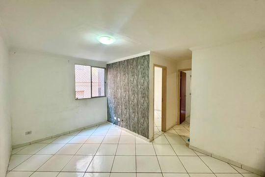 Sala de apartamento para alugar com 2 quartos, 55m² em Jardim São Luis, Guarulhos
