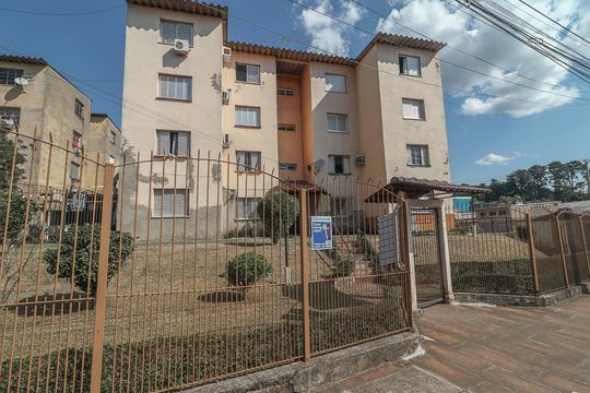 Fachada de apartamento para alugar com 2 quartos, 57m² em Santa Rosa de Lima, Porto Alegre