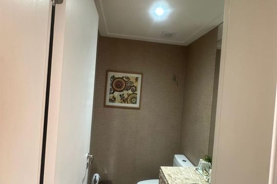 Apartamento para alugar com 4 quartos, 245m² em Jardim das Colinas, São José dos Campos