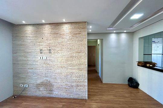 Sala de apartamento à venda com 3 quartos, 63m² em Jardim Flor da Montanha, Guarulhos