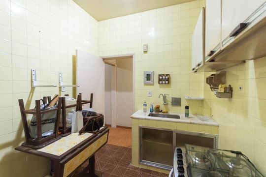 Cozinha de apartamento à venda com 2 quartos, 65m² em Tijuca, Rio de Janeiro