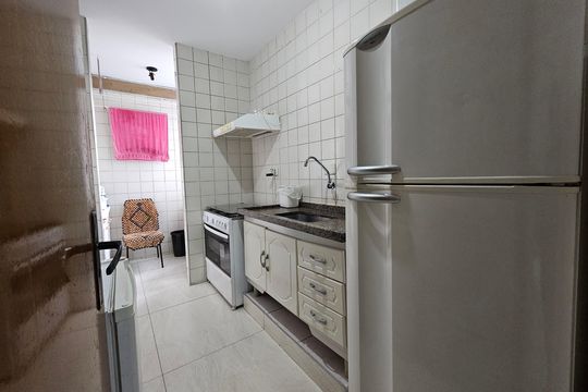 Cozinha de apartamento à venda com 3 quartos, 55m² em Jardim Santa Josefina, São Paulo