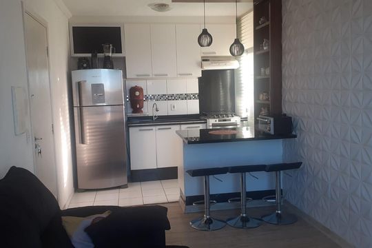 Cozinha de apartamento à venda com 2 quartos, 42m² em Jardim São José, Campinas