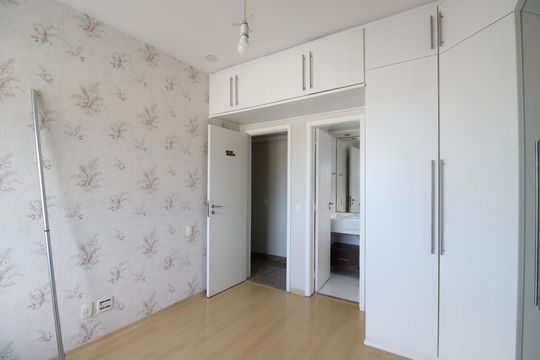 Suíte de apartamento à venda com 3 quartos, 145m² em Jacarepaguá, Rio de Janeiro