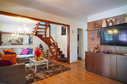 Casa de Condomínio à venda com 3 quartos, 253m² em Cavalhada, Porto Alegre