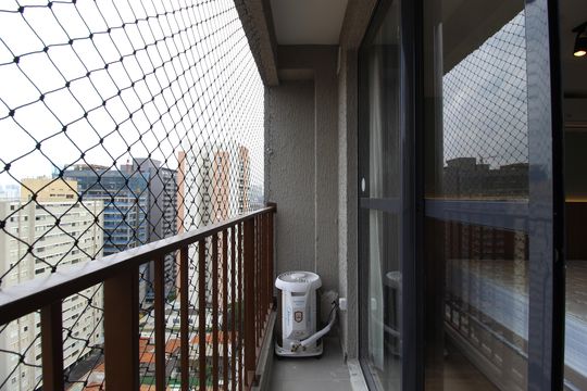 Varanda de kitnet/studio para alugar com 1 quarto, 25m² em Vila Olímpia, São Paulo