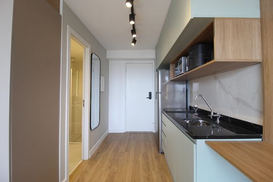 Cozinha de kitnet/studio para alugar com 1 quarto, 25m² em Vila Olímpia, São Paulo