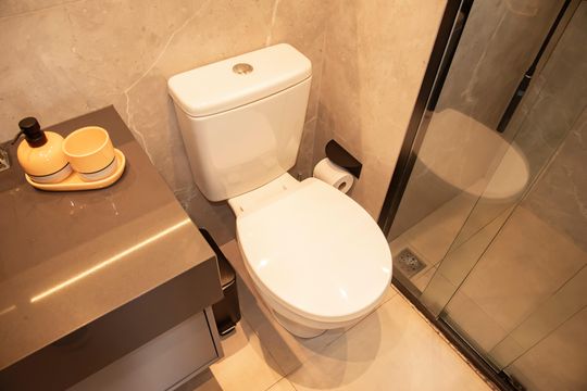 Banheiro Social de apartamento à venda com 1 quarto, 62m² em Chácara Inglesa, São Paulo