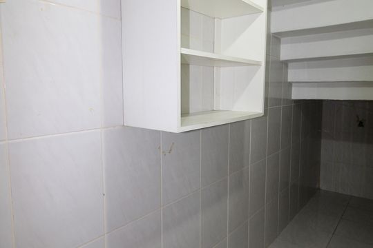 Despensa de casa para alugar com 4 quartos, 160m² em Butantã, São Paulo