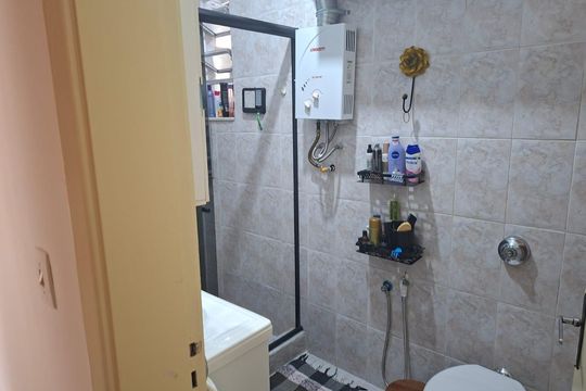 Banheiro de apartamento à venda com 2 quartos, 65m² em Vila Isabel, Rio de Janeiro