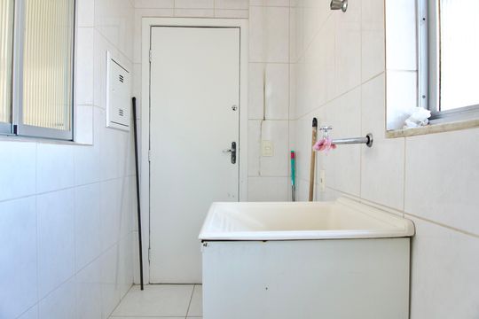 Apartamento à venda com 3 quartos, 75m² em Ipiranga, Belo Horizonte