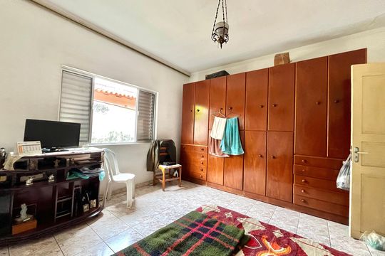 Suite de casa à venda com 4 quartos, 600m² em Jardim Oriental, São Paulo