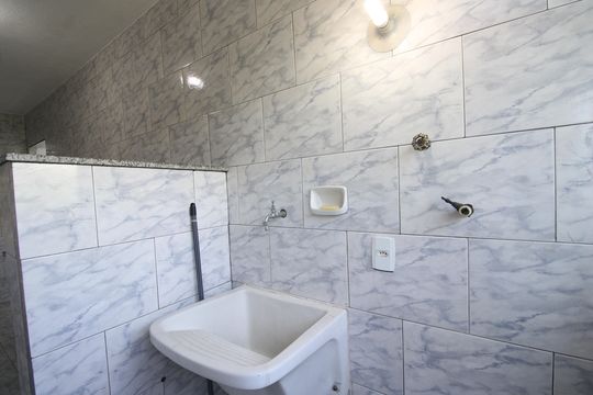 Área de serviço de apartamento à venda com 2 quartos, 48m² em Taquara, Rio de Janeiro