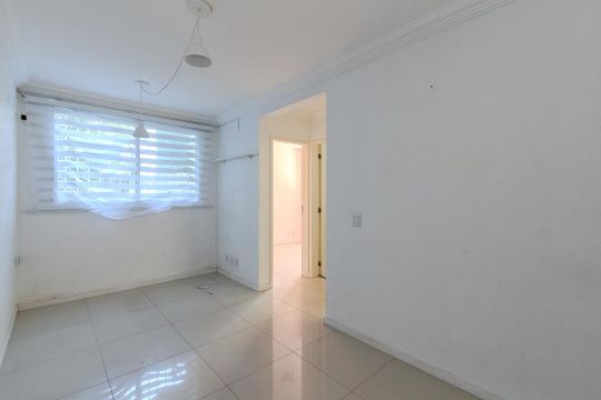 Apartamento à venda com 2 quartos, 44m² em Partenon, Porto Alegre