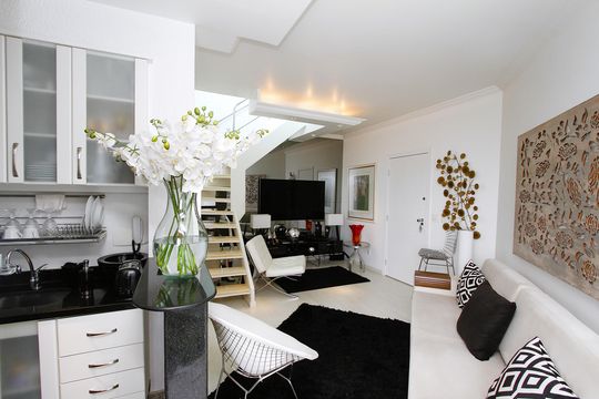 Sala de kitnet/studio à venda com 1 quarto, 76m² em Boa Viagem, Belo Horizonte