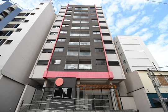 Fachada do Prédio de apartamento para alugar com 1 quarto, 51m² em Centro, Campinas