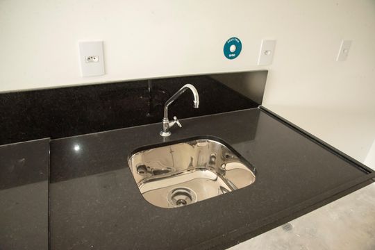 Cozinha de kitnet/studio à venda com 1 quarto, 26m² em Vila Clementino, São Paulo