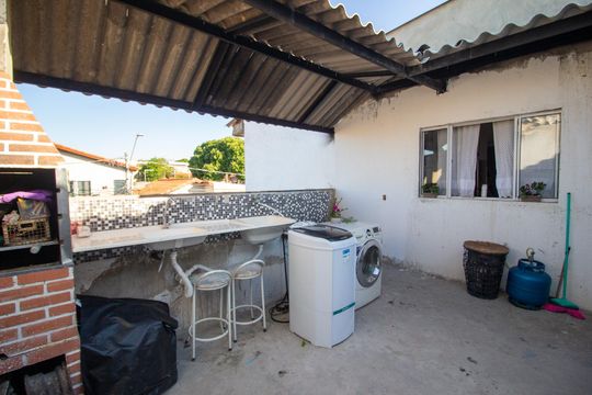 Área de Serviço de casa para alugar com 2 quartos, 107m² em Éden, Sorocaba