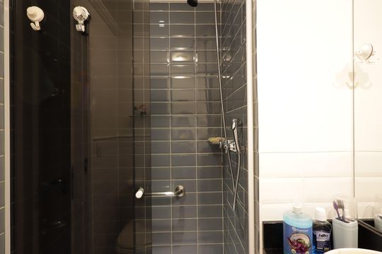 Banheiro de apartamento à venda com 2 quartos, 51m² em Vila Morumbi, São Paulo