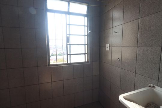 Lavanderia de apartamento à venda com 2 quartos, 45m² em Vila Bancaria, São Paulo