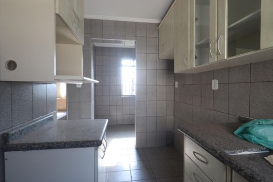 Cozinha de apartamento à venda com 2 quartos, 45m² em Vila Bancaria, São Paulo
