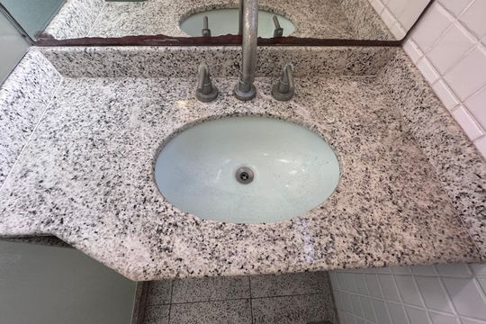 Banheiro Social de apartamento à venda com 4 quartos, 323m² em Recreio dos Bandeirantes, Rio de Janeiro