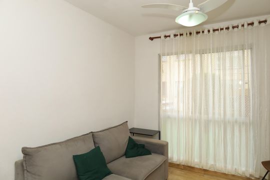 Sala de apartamento à venda com 2 quartos, 66m² em Jardim Planalto, São Paulo