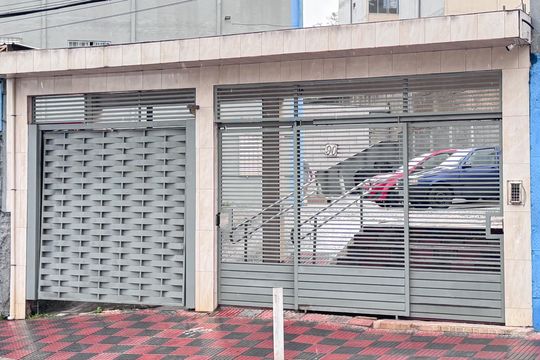 Fachada  de apartamento à venda com 2 quartos, 56m² em Itaquera, São Paulo