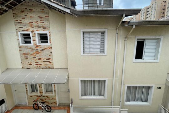 Vista da Suíte de casa de condomínio à venda com 3 quartos, 170m² em Jardim Cláudia, São Paulo
