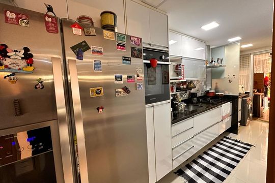Cozinha de apartamento à venda com 3 quartos, 195m² em Recreio dos Bandeirantes, Rio de Janeiro