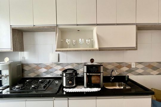 Cozinha de apartamento à venda com 2 quartos, 104m² em Jardim Nova Europa, Campinas