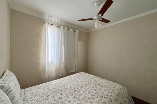 Suíte  de apartamento à venda com 2 quartos, 104m² em Jardim Nova Europa, Campinas