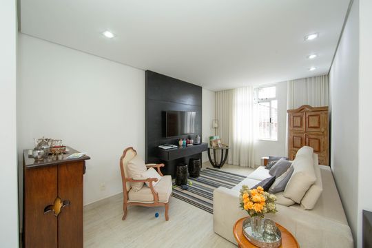 Apartamento à venda com 2 quartos, 82m² em Prado, Belo Horizonte